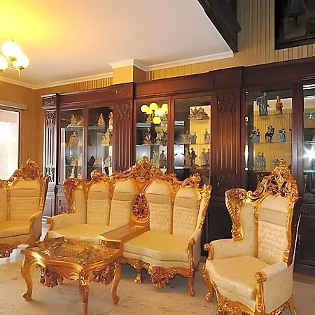 Obester ديبريتْسين